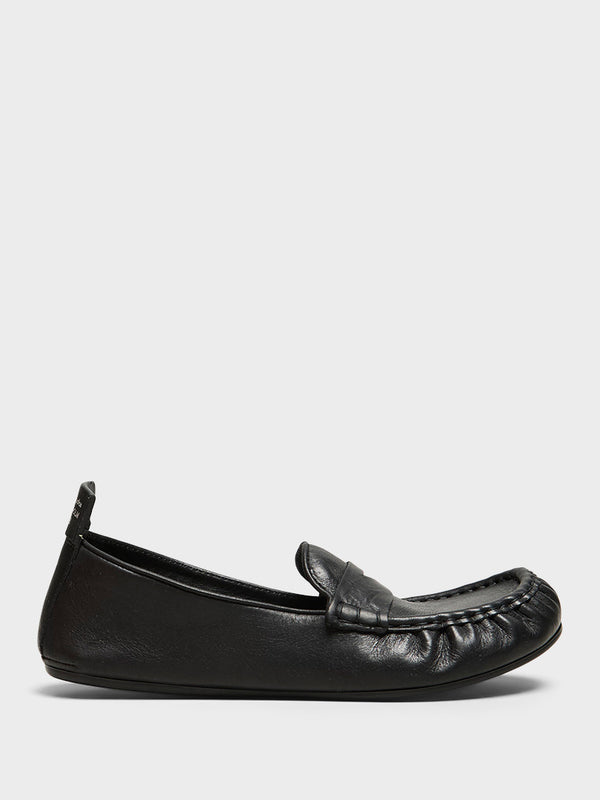 stoy Leather Loafers in Black