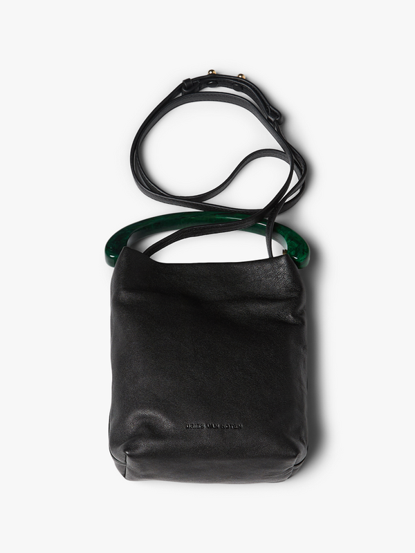 Stoy Leather Shoulder Bag In Black