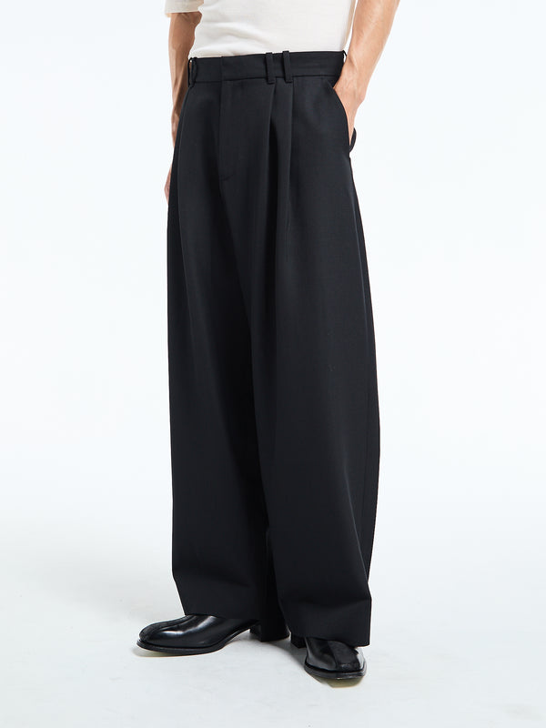 stoy Line Pants in Black