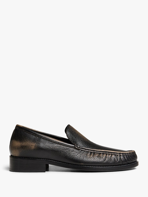 stoy Loafers in Beige and Black