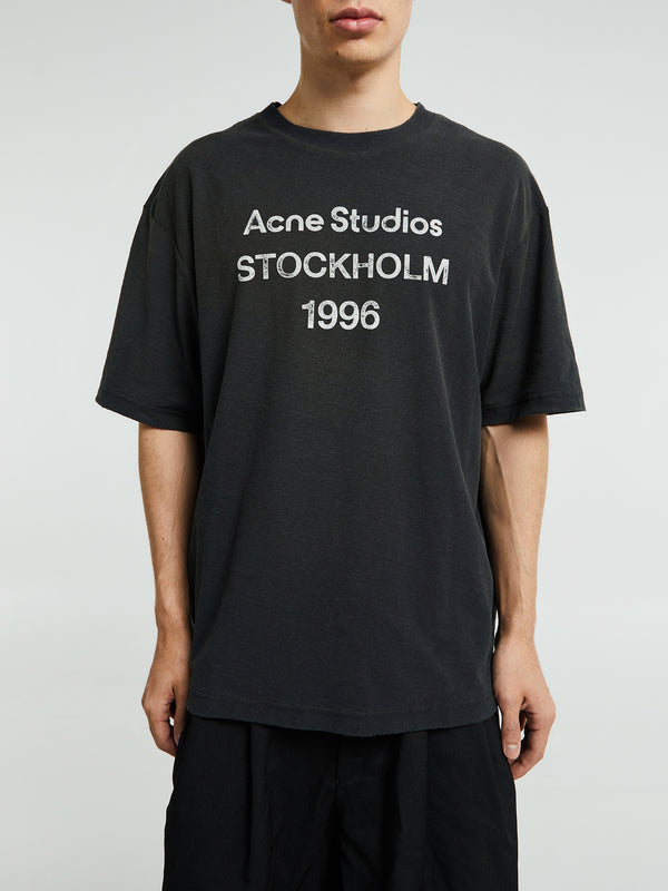 stoy Logo T-shirt in Faded Black