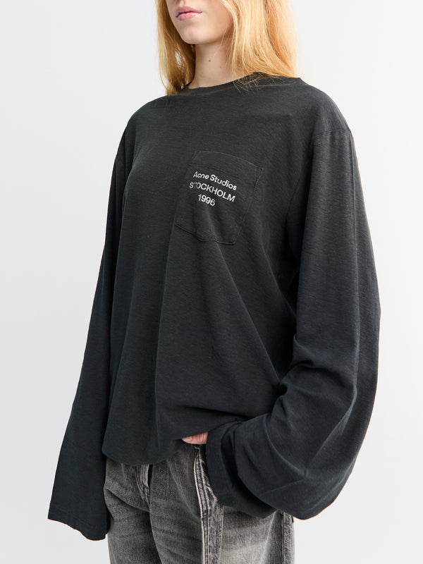 Stoy Longsleeved Logo T-Shirt In Faded Black