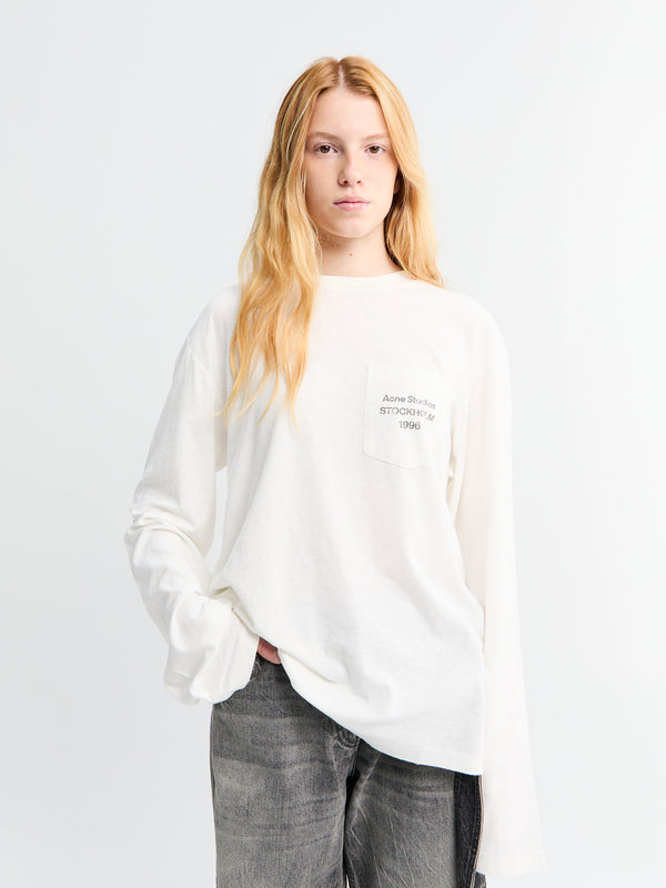 stoy Longsleeved Logo T-Shirt in Optic White