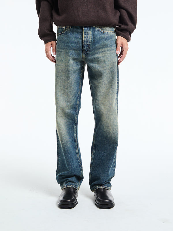 stoy Loose Jeans in Dirty Blue
