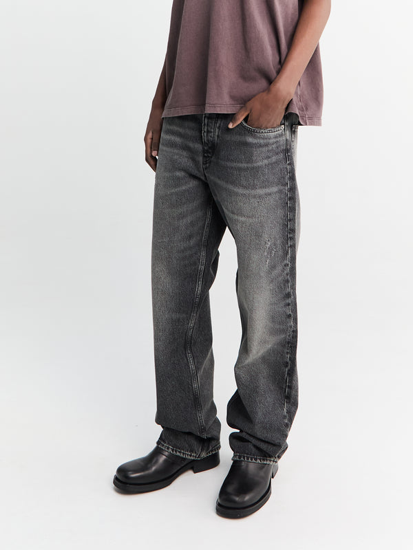 stoy Loose Jeans in New Black Worn