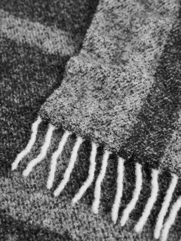 Stoy Monogram Jacquard Scarf In Black/White