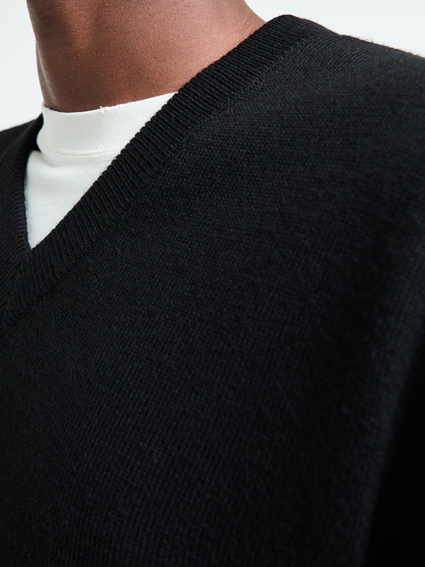 Stoy Moon Merino V-Neck Knit In Black