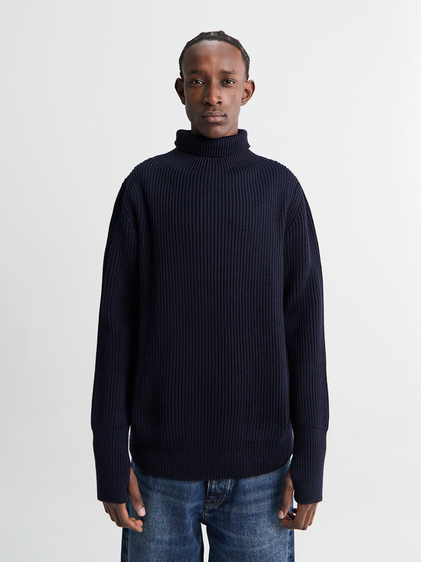 stoy Navy Turtleneck in Navy