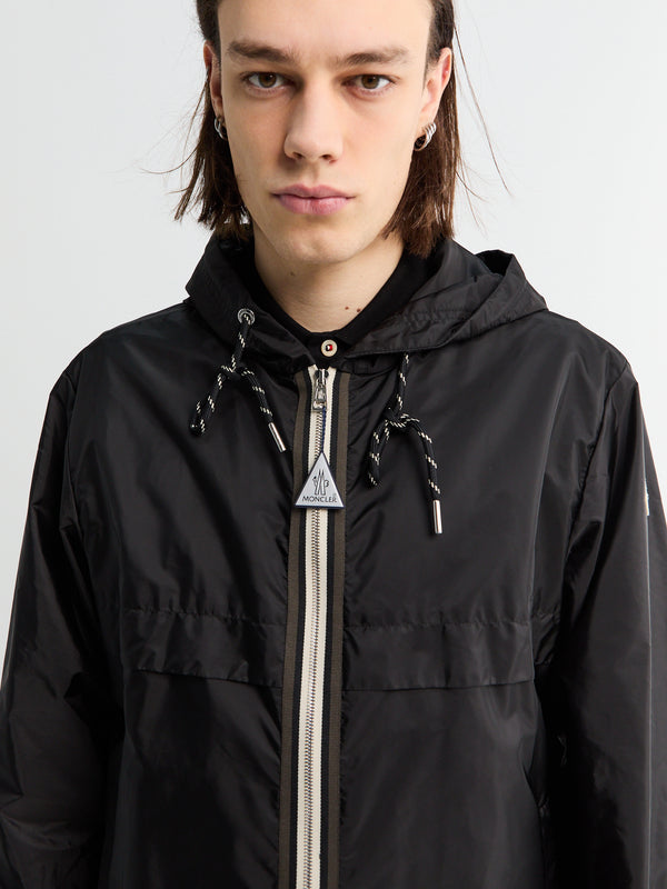 Stoy Nidge Hooded Jacket In Black