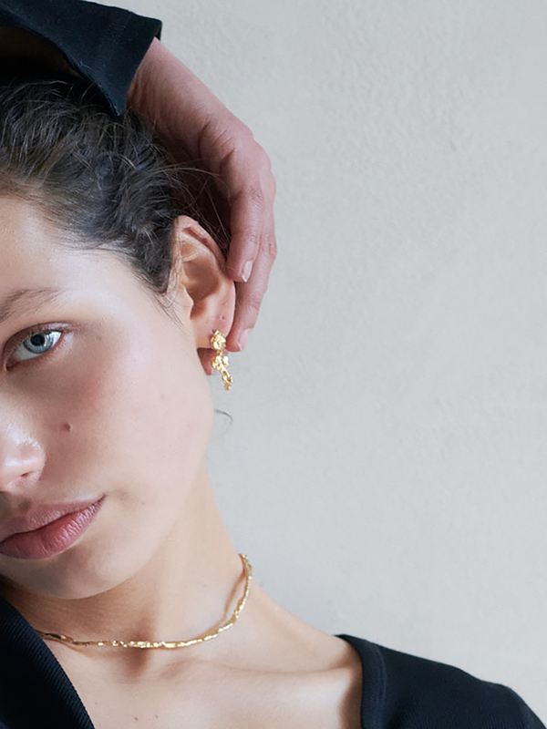 Stoy Pia Earring With Gold Plating