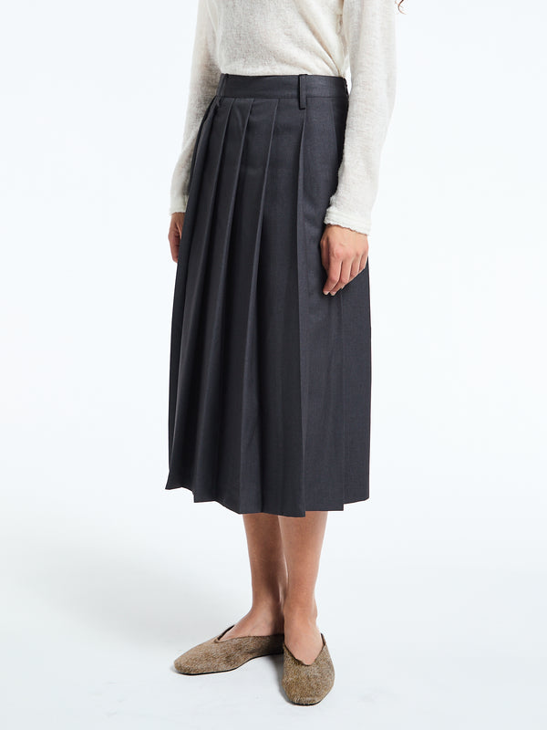Stoy Pleats Long Skirt In Charcoal Grey