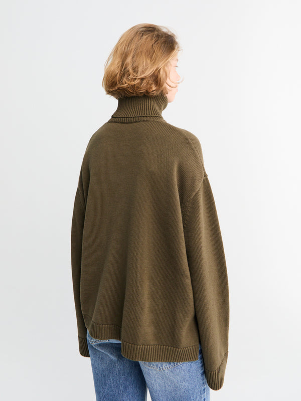 Stoy Rhea Trapeze Turtleneck In Olive