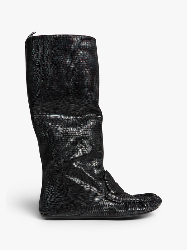 stoy Slouch Saddle Boots in Black