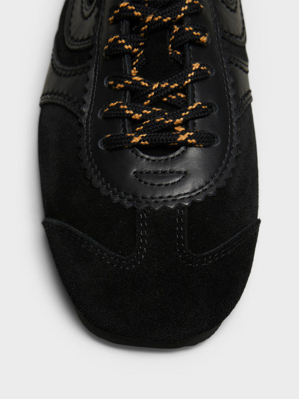 Stoy Suede Sneakers In Black