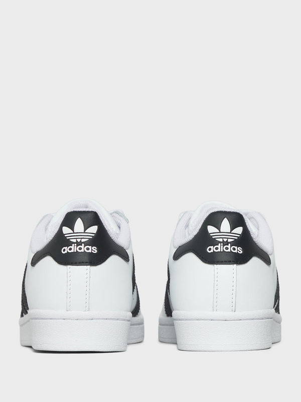 Stoy Superstar Sneakers In White And Black