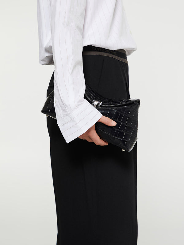 Stoy T-Lock Clutch In Black Croco