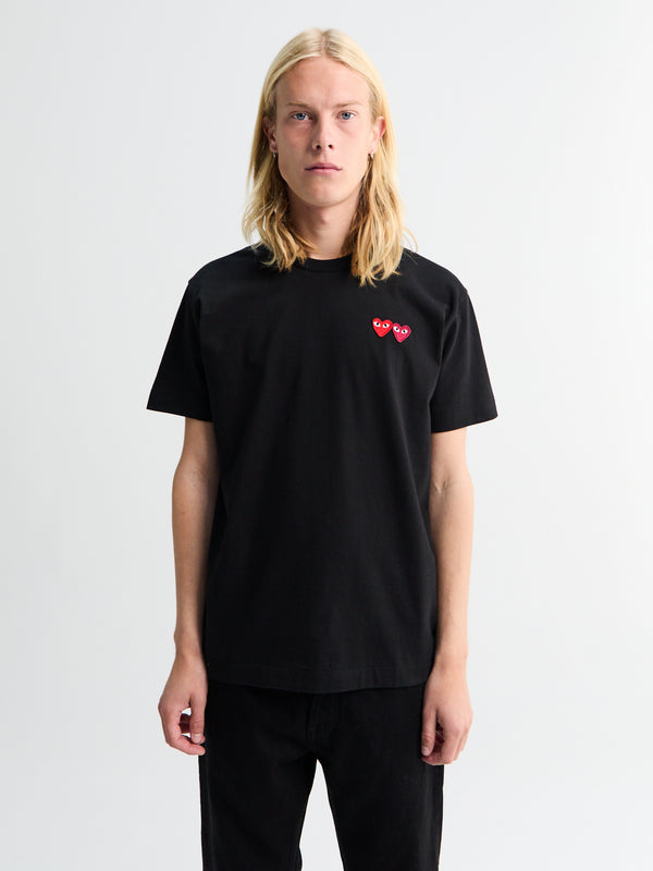 stoy T-Shirt With Double Burgundy Emblem in Black