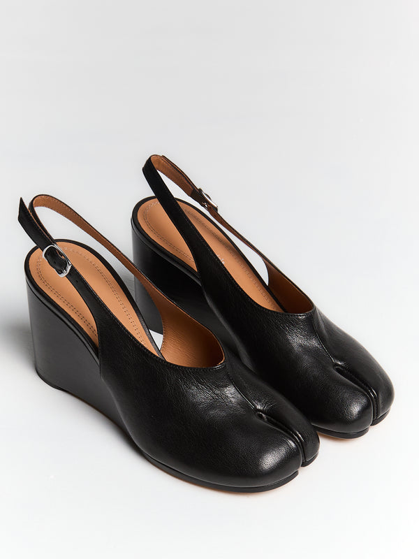 Stoy Tabi Wedge Slingback In Black