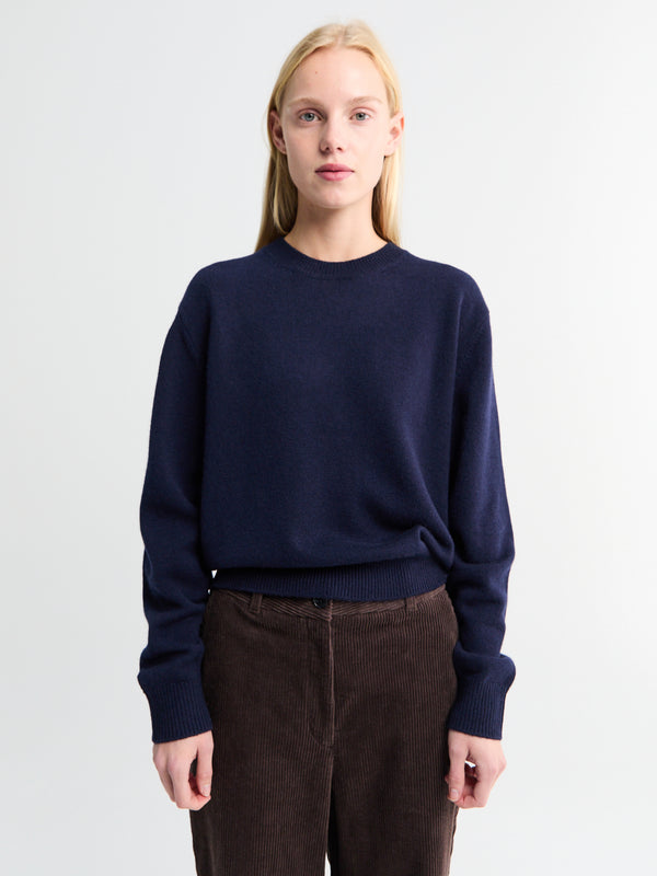 Stoy Unisex Cashmere Crewneck Sweater In Deep Navy