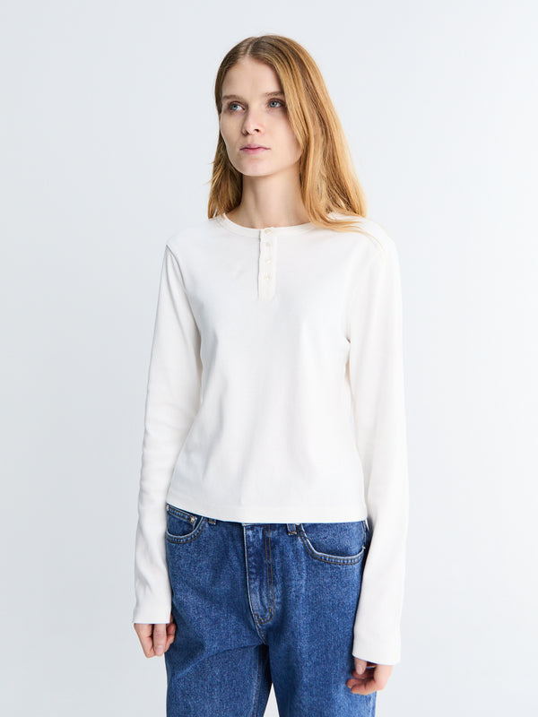 stoy Unisex Henry-neck T-shirt in Off White