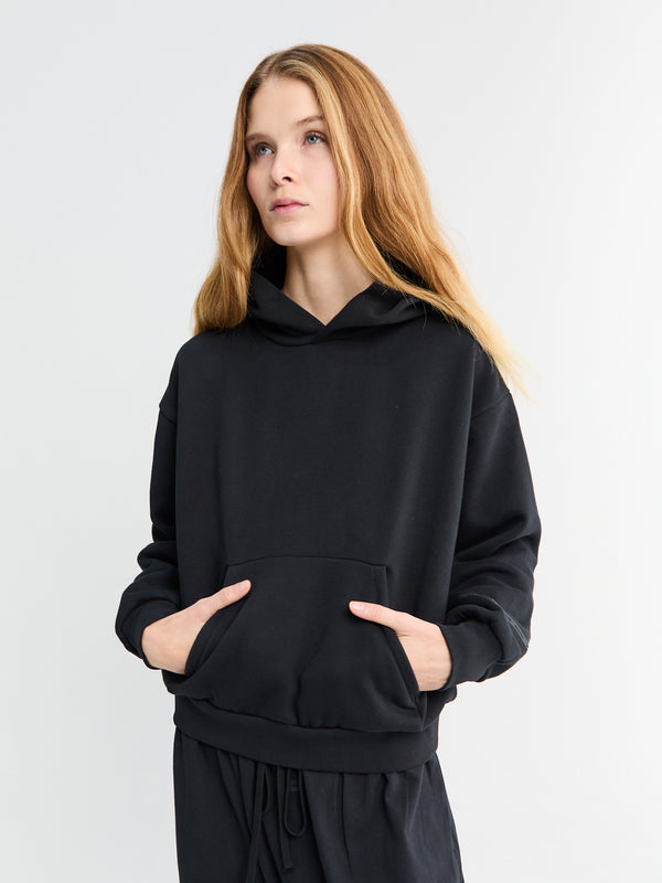 Stoy Women's Classic Fit Hoodie In Jet Black