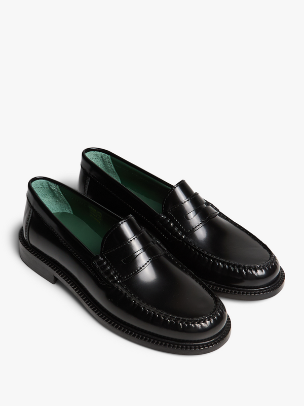 Stoy Yardee Moccasin Loafers In Black Polido