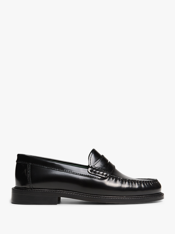 stoy Yardee Moccasin Loafers in Black Polido