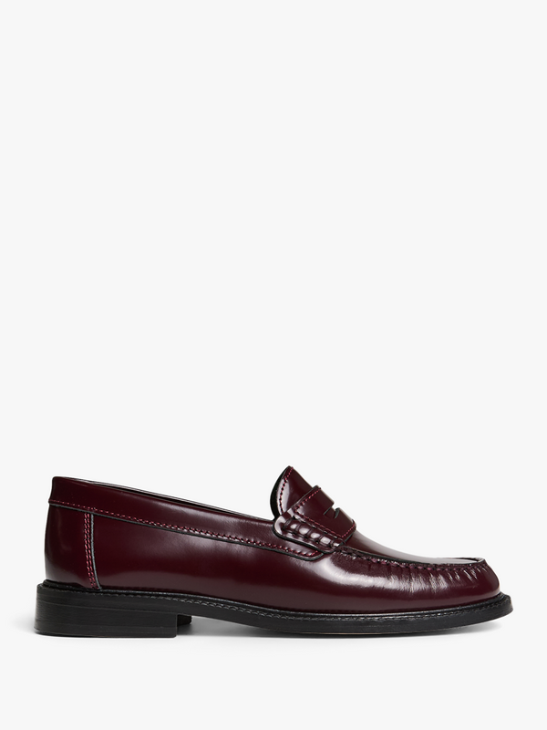 stoy Yardee Moccasin Loafers in Burgundy Polido