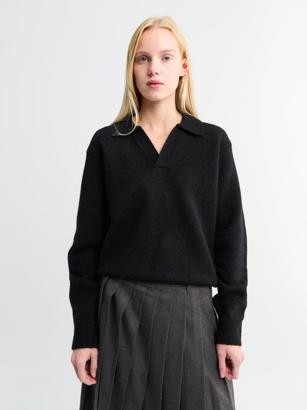 stoy Unisex Open Collared Cashmere Sweater in Black