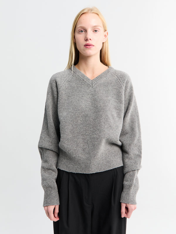 stoy Unisex Soft Volume V-Neck Sweater In Melange Grey