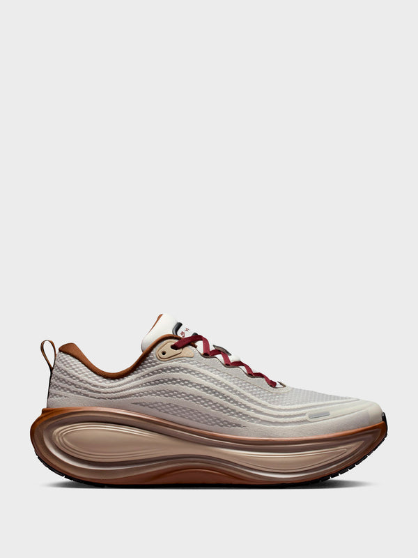 stoy Vomero Plus QS Sneakers in Sail Pecan Caldera Brown and Black