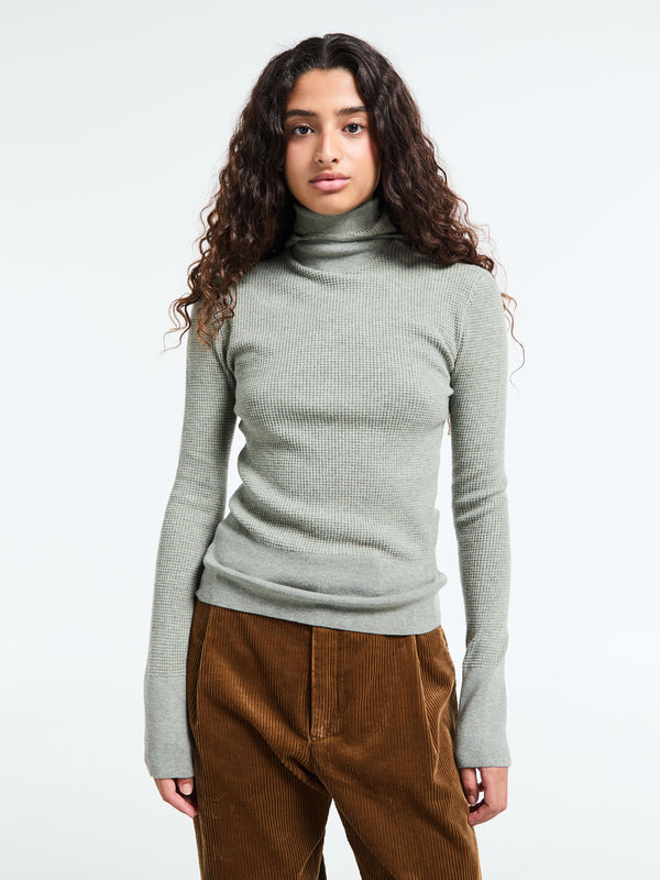 stoy Women's Waffle Long Sleeve Hoodie in Concrete Heather