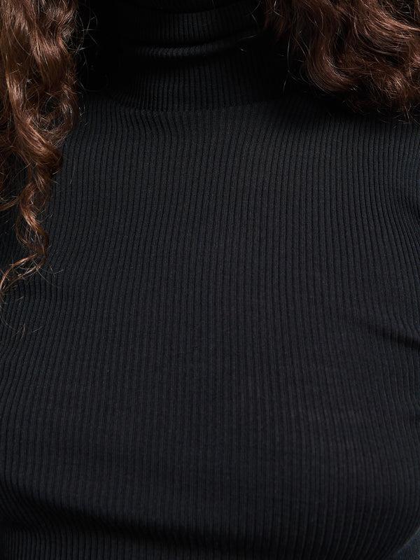 Stoy Wool & Silk Long Sleeve Rib Turtleneck Top In Black