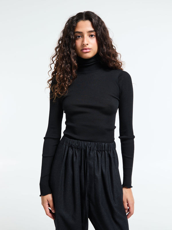 stoy Wool & Silk Long Sleeve Rib Turtleneck Top in Black