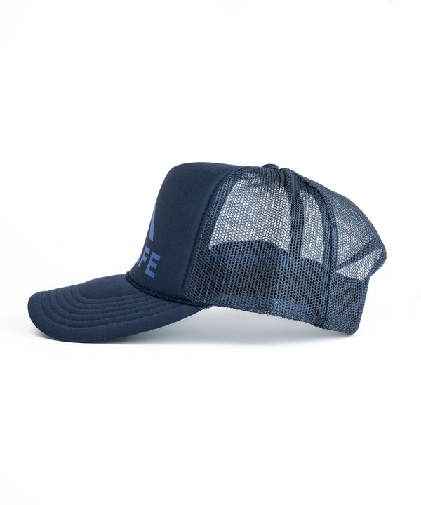 Strafe Outerwear Mega Trucker Black