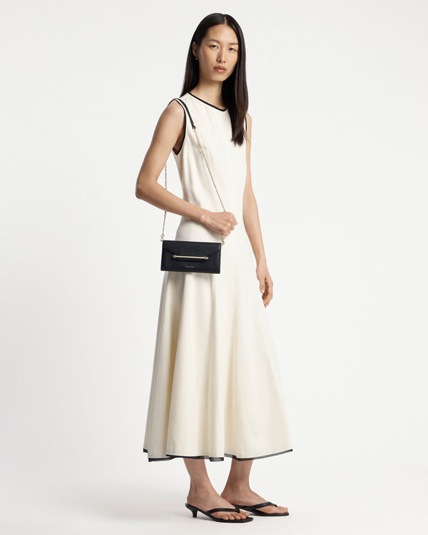 strawberry Multrees Chain Wallet - Black