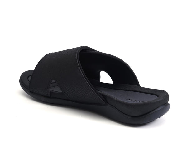 Strive Footwear Dune Black