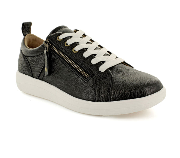 strive footwear Talia Black