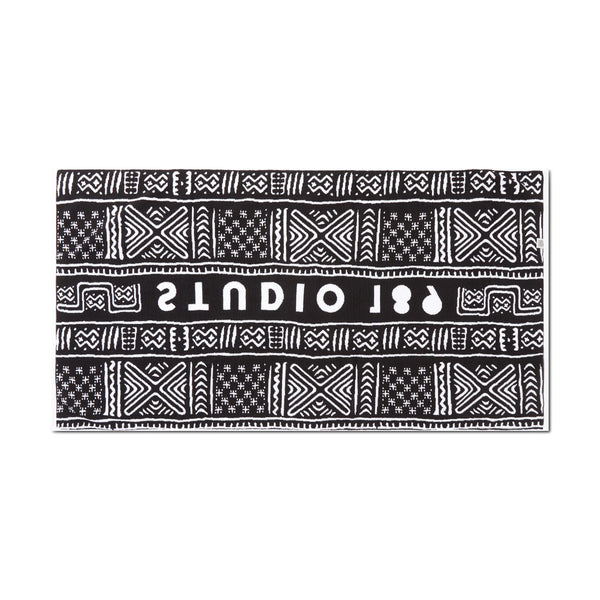 Studio 189 Hand/Beach Towel Set