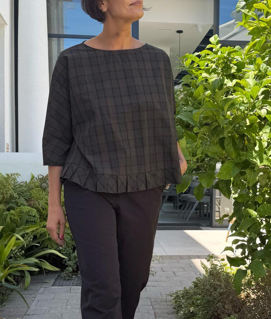 Studio 8 Frill Top Coffee