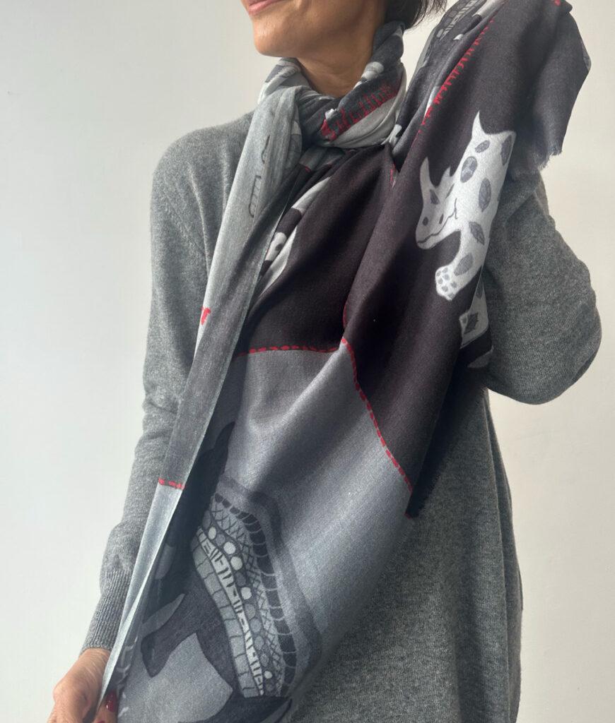 Studio 8 Lalela Rhino Quilt Grey