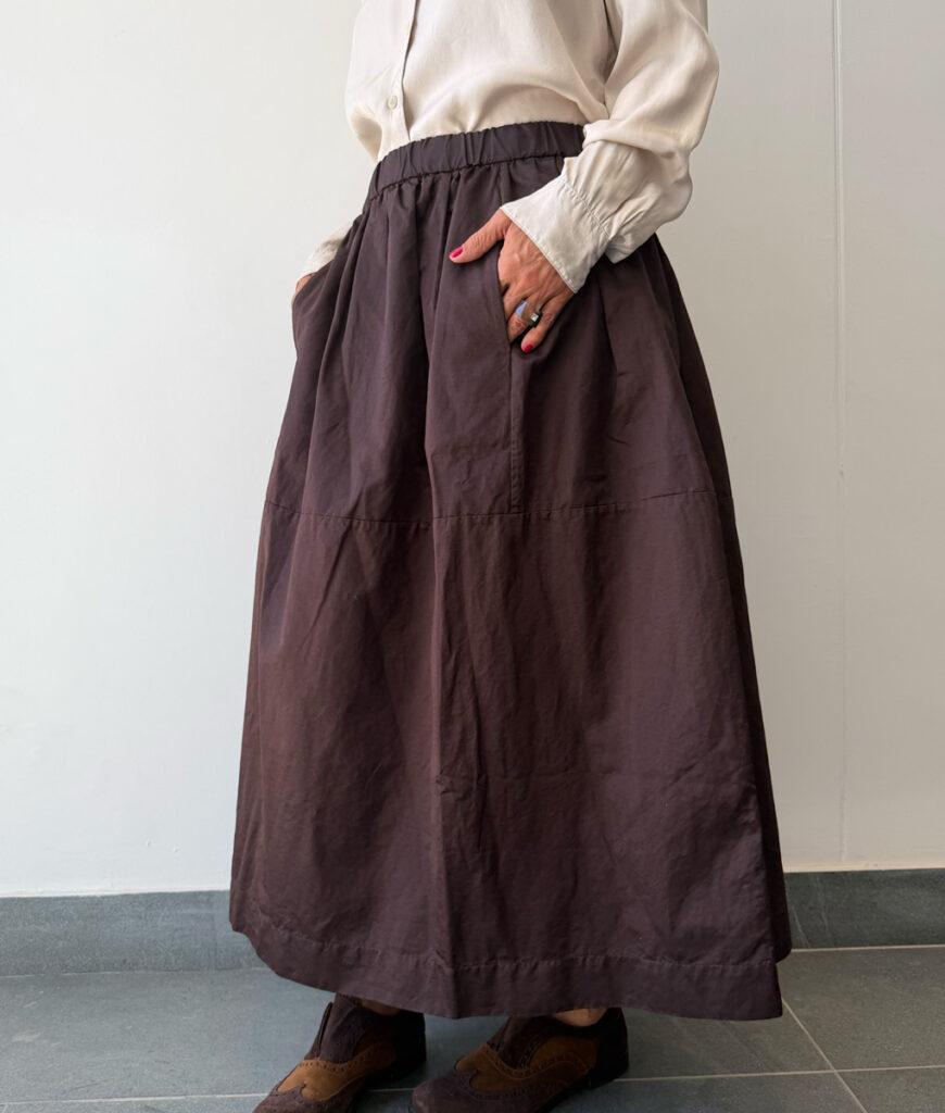 studio 8 Puffy Satin Skirt bunga