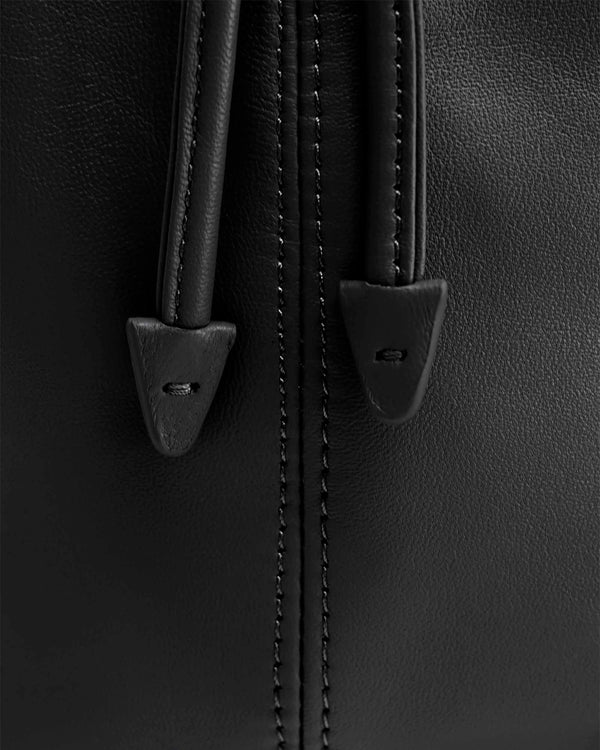 Studio Amelia Alexandra Drawstring