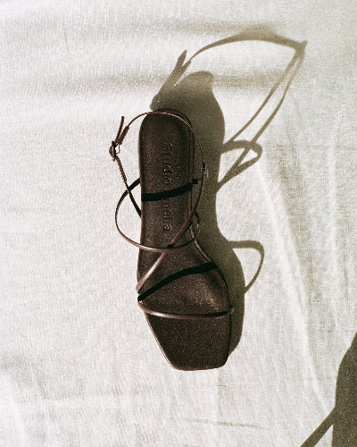 Studio Amelia Bias Wrap Flat