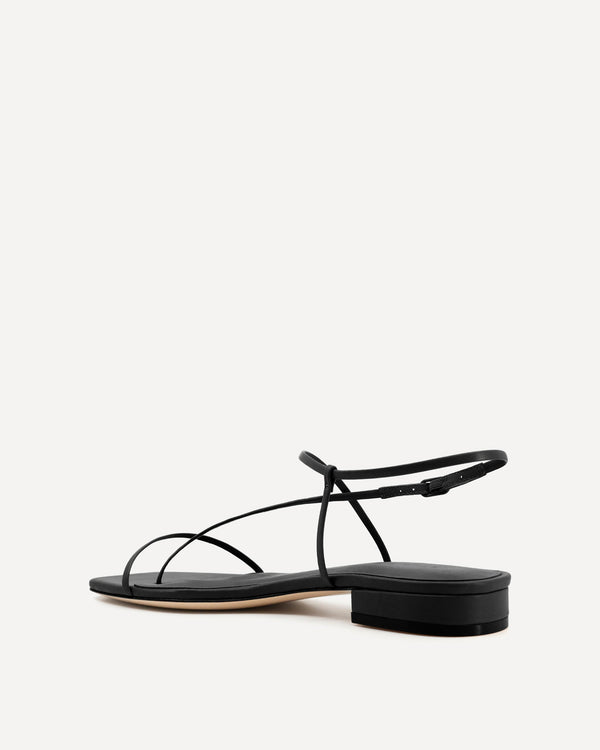 Studio Amelia Cross Front Flat