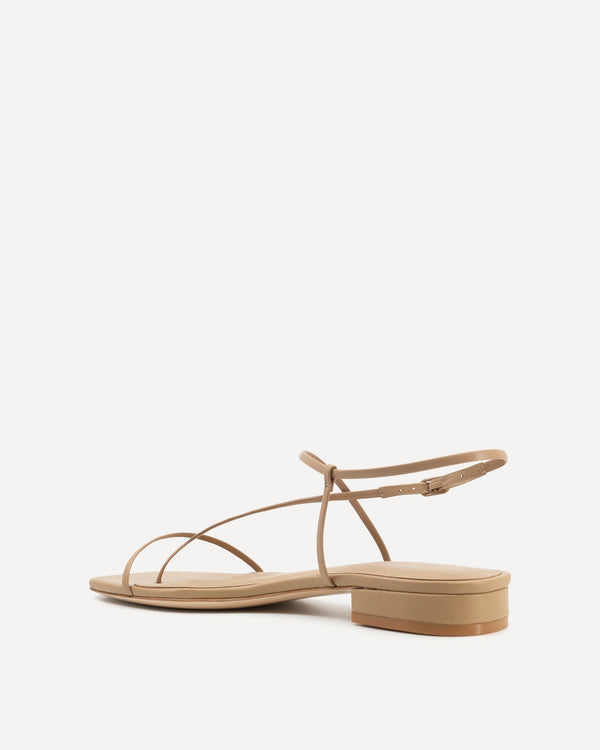Studio Amelia Cross Front Flat
