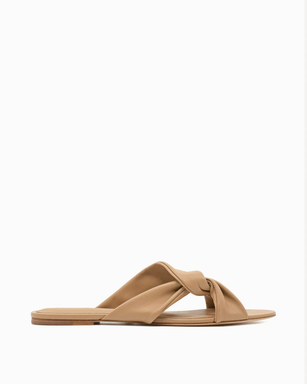 studio amelia Loop Flat