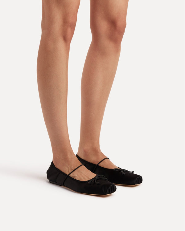 Studio Amelia Mignon Ballet Flat