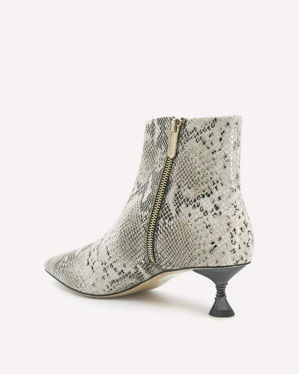 Studio Amelia Palmela Ankle Boot