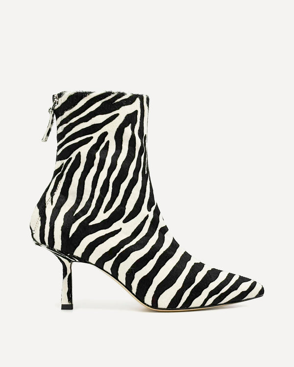 studio amelia Petra Ankle Boot